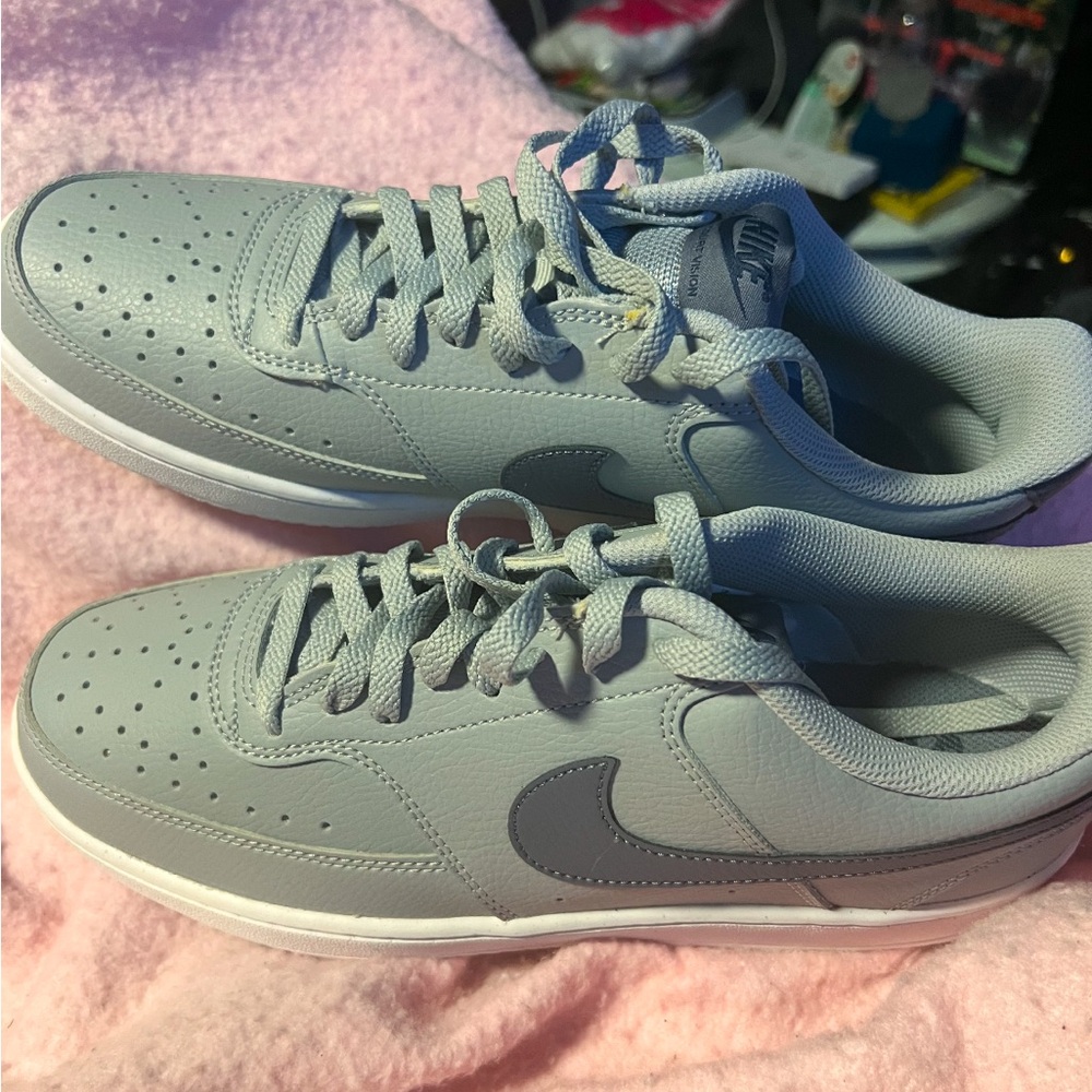 Size 10 Nike